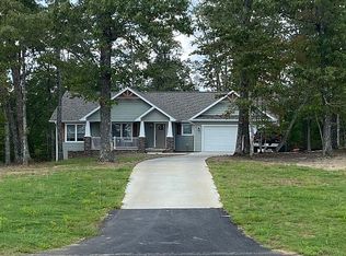 155 Lecroy Rd, Walhalla, SC 29691