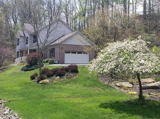 106 Ruby Ln, Beckley, WV 25801