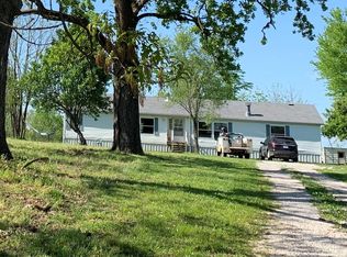 571 E Dade #94, Everton, MO 65646