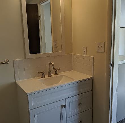 2nd image of 106 Braintree St #2F