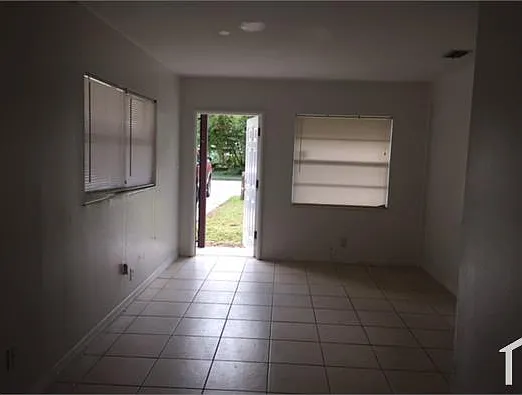 824 E 112th Ave — Photo 13