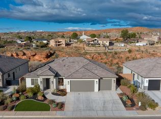 801 N Camino Pico, Washington, UT 84780