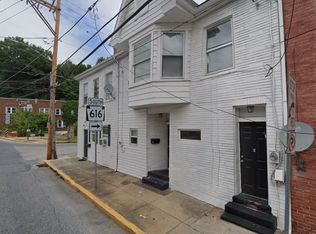4 Manchester St #4, Glen Rock, PA 17327