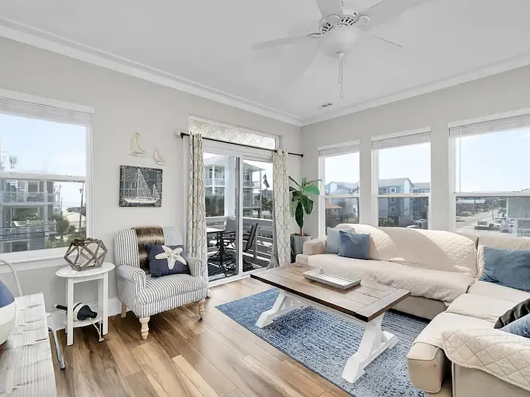 1415 Canal Dr #1 — Photo 4