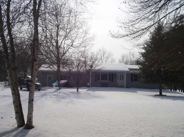1451 W B Ave, Plainwell, MI 49080