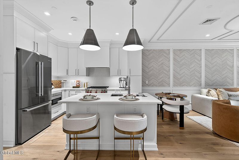 4th image of 19 Washington Street #454 B3