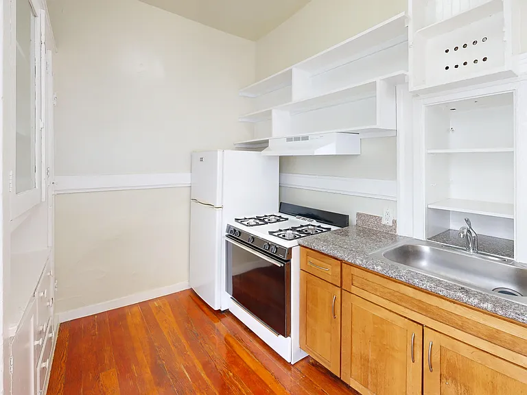 225 Fell Street — Photo 20