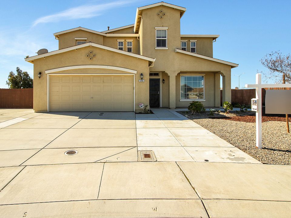 1st image of 13592 S Las Flores Ct