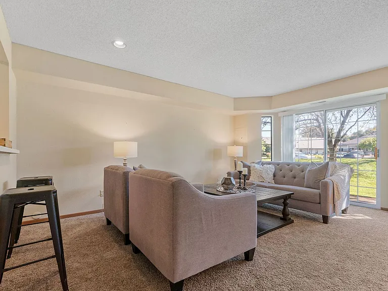 Woodlane Place Townhomes — Photo 36
