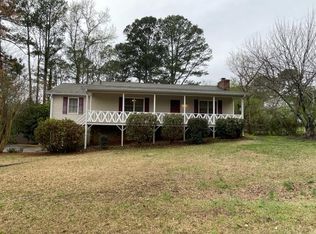 404 Crossing Ct, Woodstock, GA 30188