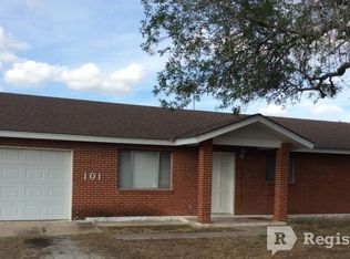 101 E 8th St, Los Fresnos, TX 78566