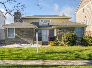 221 Randall Ave, Point Pleasant Beach, NJ 08742