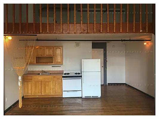 Rented by Opera House Lofts | media 100