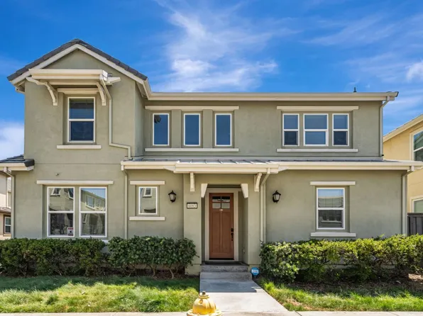 6083 Golden Vista Dr, San Jose, CA 95123