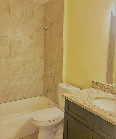 742 Leopard Ct — Photo 1
