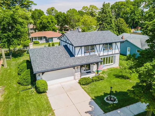 2314 West Koning DRIVE, Sheboygan, WI 53083