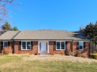 1118 Moreview Dr, Lynchburg, VA 24502