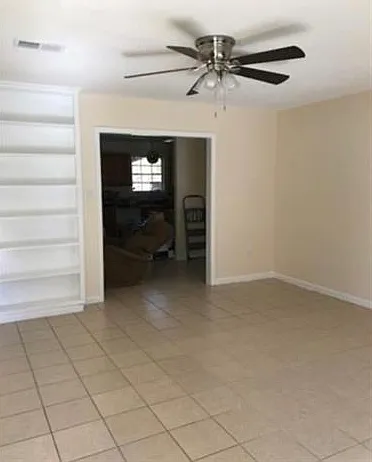 2110 Cherie Dr — Photo 4
