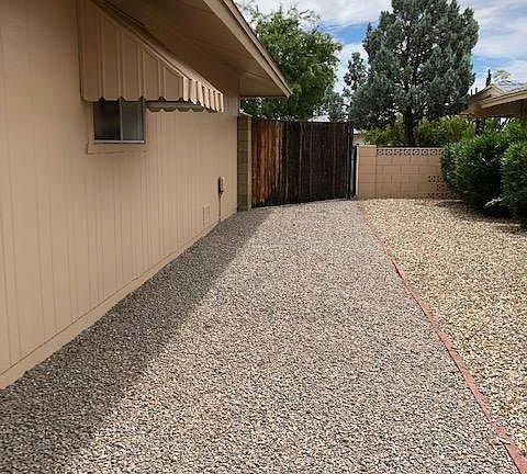 4th image of 9607 W Pineridge Dr