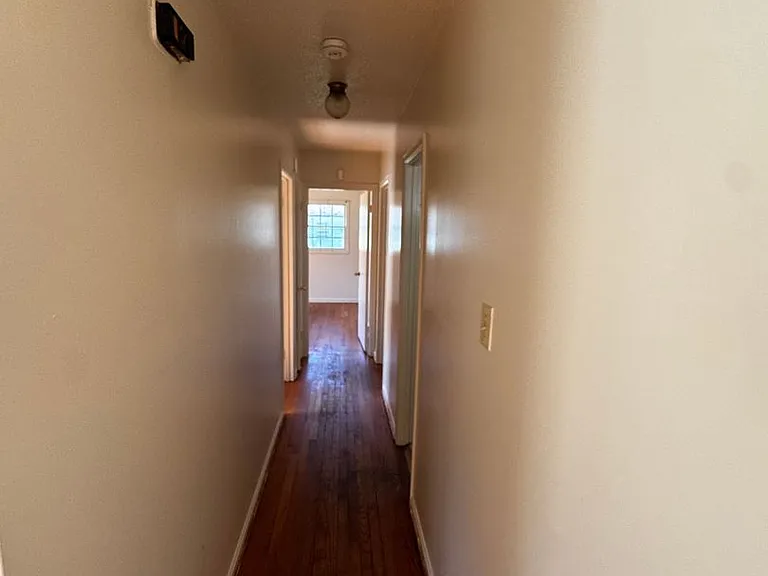 1337 N Lafayette St — Photo 12