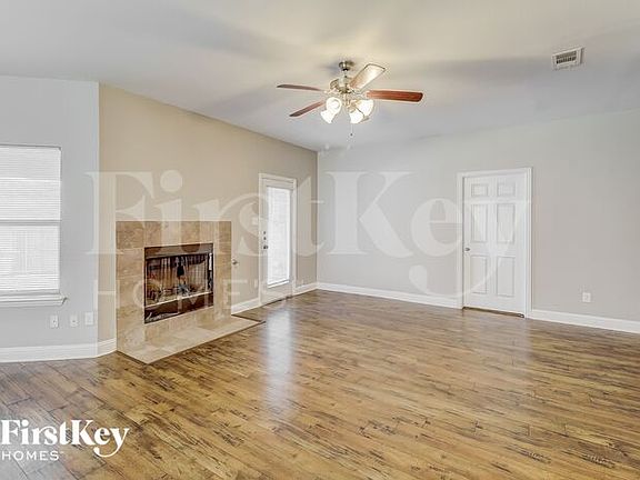 3rd image of 606 Mary Wilson Dr