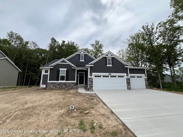 11438 Windswept Dr, Grand Ledge, MI 48837