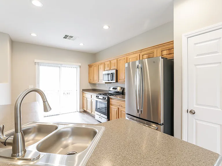 6763 Twisted Wood Dr — Photo 7