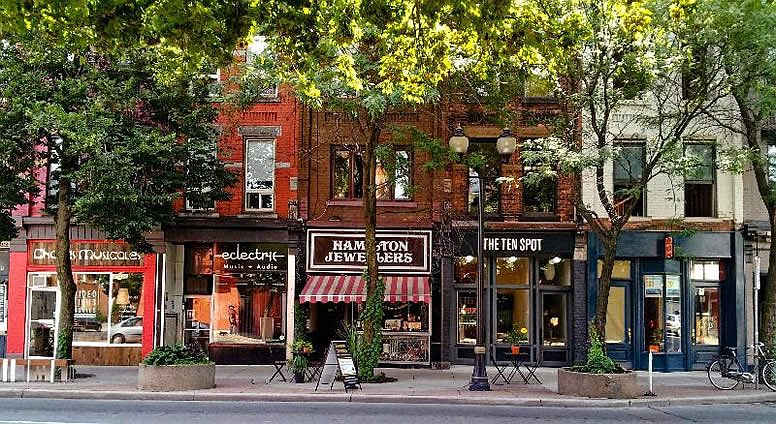 Live Steps from the Harbour, Arts & Transportation! 25 steps away.