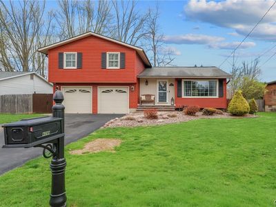 4299 Luna Crse, Liverpool, NY, 13090