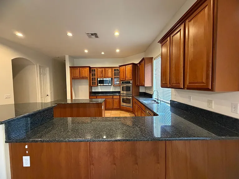 4505 W McNeil St — Photo 40