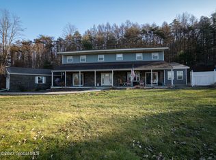 1515 Duck Pond Rd, Castleton, NY 12033