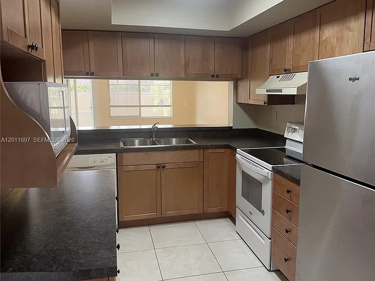 7885 NW 7th Ct #406 — Photo 7