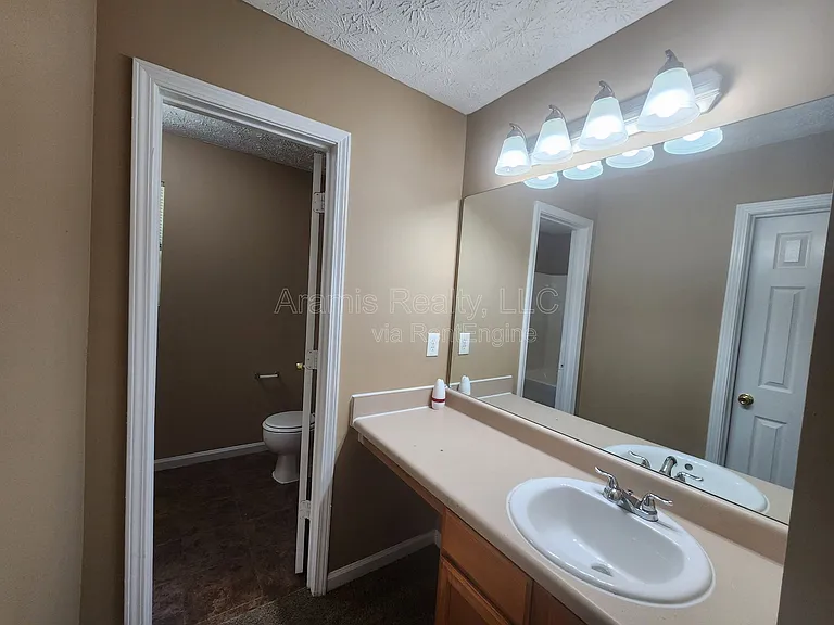 7266 Tiderace Ct — Photo 12
