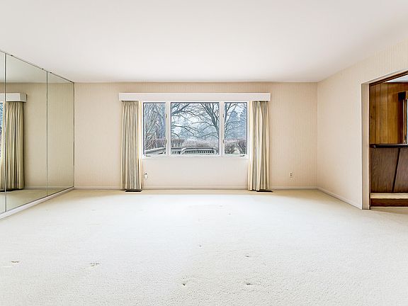 5th image of 3483 Brassow Rd