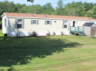 52 Preble Rd, Bowdoinham, ME 04008