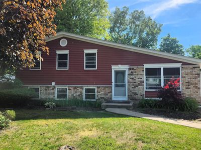 28718 Apollo Dr, Chesterfield, MI, 48047