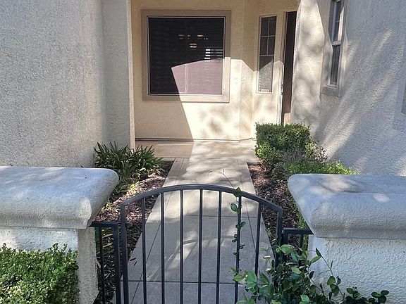 2nd image of 2703 Camero Dr