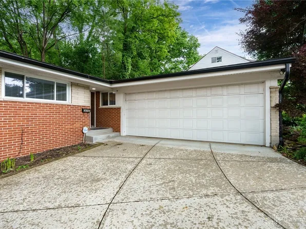 534 Elm Grove Dr, Dayton, OH 45415