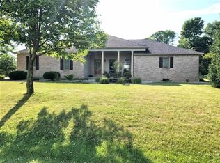 950 W Ryan Rd, Columbia City, IN 46725