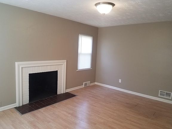 2nd image of 4026 Merrimac Ave