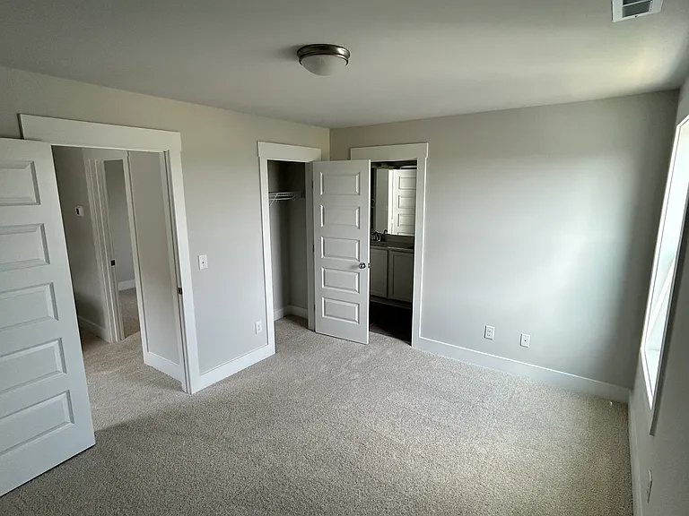 1909 Plott Balsam Dr — Photo 17