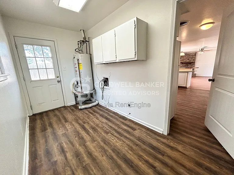 4906 17th Pl — Photo 7