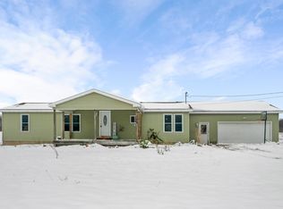 130 W Center Rd, Kingsley, MI 49649