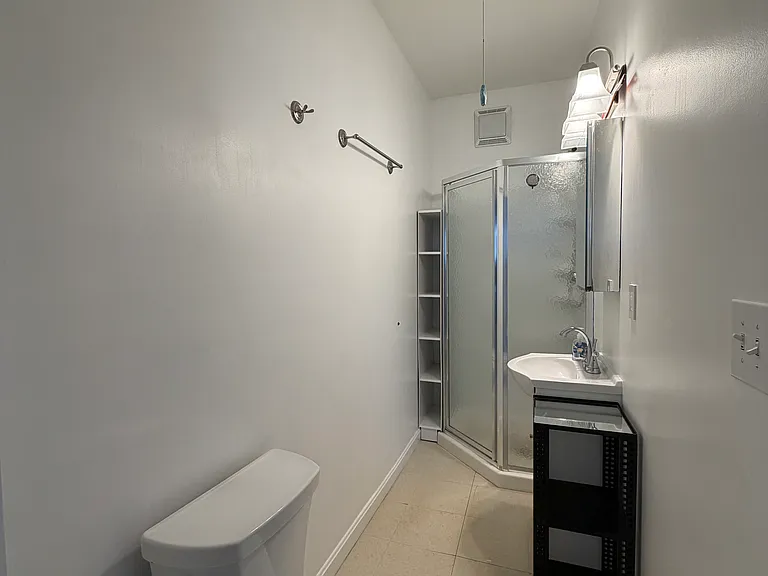61 C St #1 — Photo 8