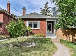 11 King Street Cres, Toronto, ON M9N 1K7