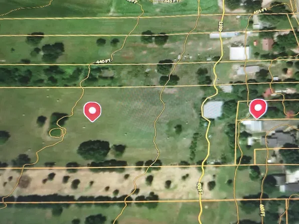 2710 E Walnut St, Paris, AR 72855