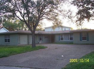 515 Seale Ave, Kingsville, TX 78363