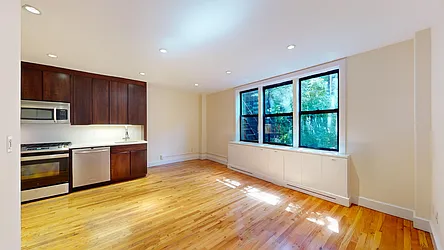 Rented by Bond New York