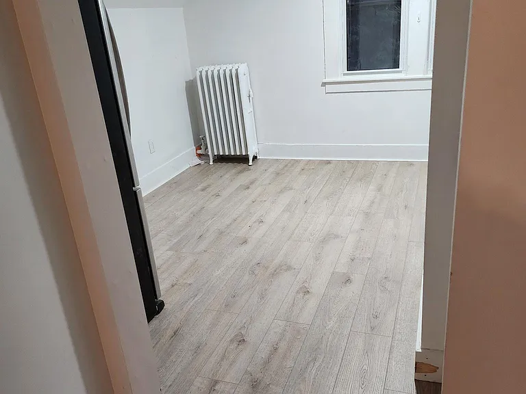 435 N Main St #5 — Photo 6