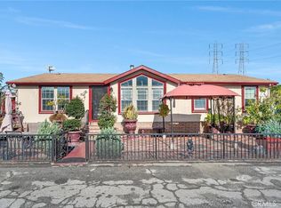 7101 Rosecrans Ave SPC 106, Paramount, CA 90723